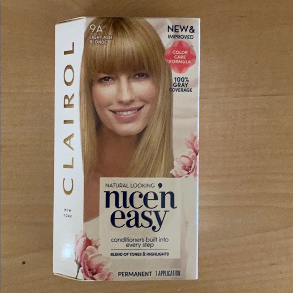 Clairol Nice n Easy 9A Light Ash Blonde
